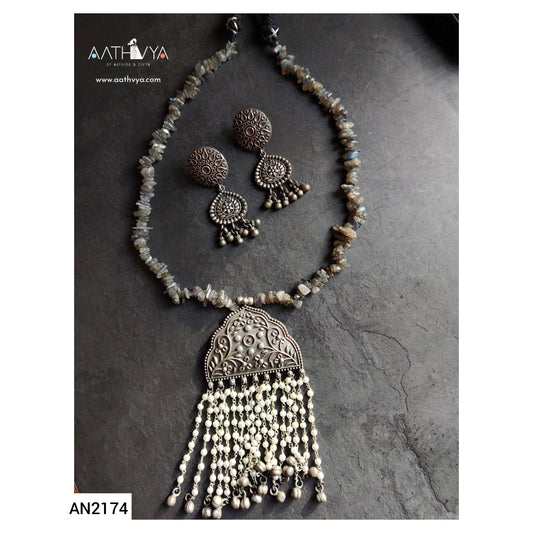 PEARL TASSELED GHUNGROO PENDANT NECKPIECE - AN2174