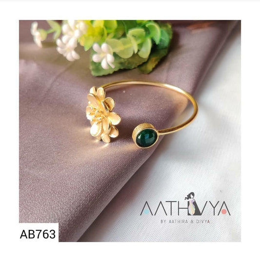 FLOWER BANGLE- AB763